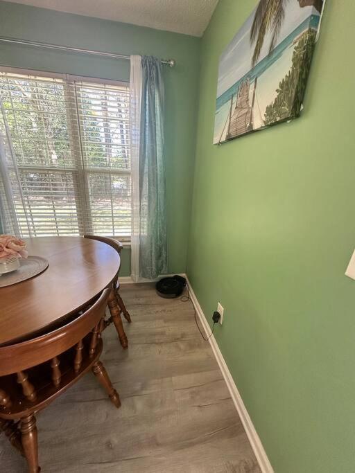 Adorable 3Br/2Ba W/ Garage 2Min Walk Ecu Health Villa Greenville Bagian luar foto